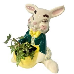 Vintage Ceramic Anthropomorphic Bunny White Rabbit Planter Candy Dish Crazing
